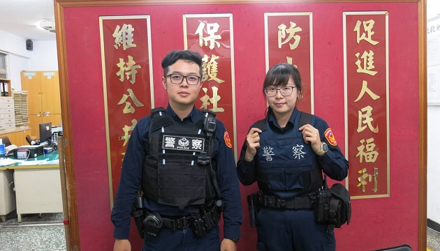 七旬翁黑暗中倒路旁  北投警幫忙尋找返家路 | 文章內置圖片